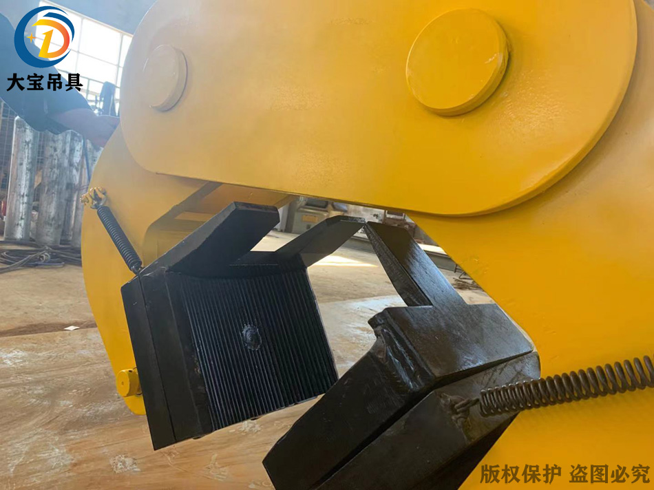 方坯圆盘翻转吊具